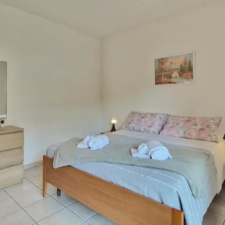 Second Row To The Sea Wi-fi Ac Parking Pinewood * Porto SantʼElpidio